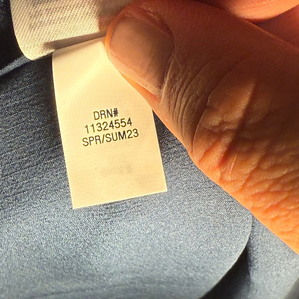 EDDIE BAUER - Men’s 2XL Long Sleeve Button Down Polygiene BioStatic in Navy NWT - Picture 11 of 12